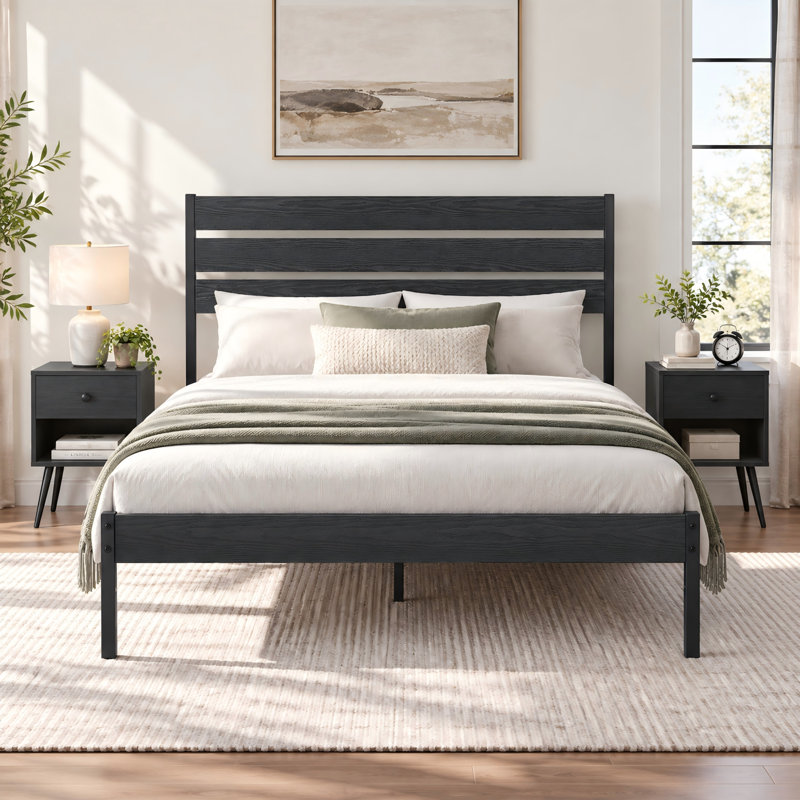 Ensemble de chambre à coucher Purtell de style industriel rustique : lit plateforme en métal avec tête de lit en bois et 2 tables de chevet assorties, sommier à lattes en acier robuste, aucun sommier à lattes requis, tables d'appoint avec tiroir de rangement