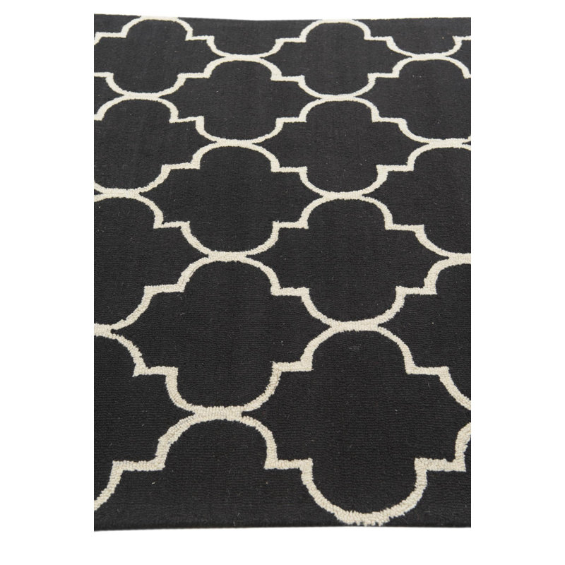 Navin Black Rug