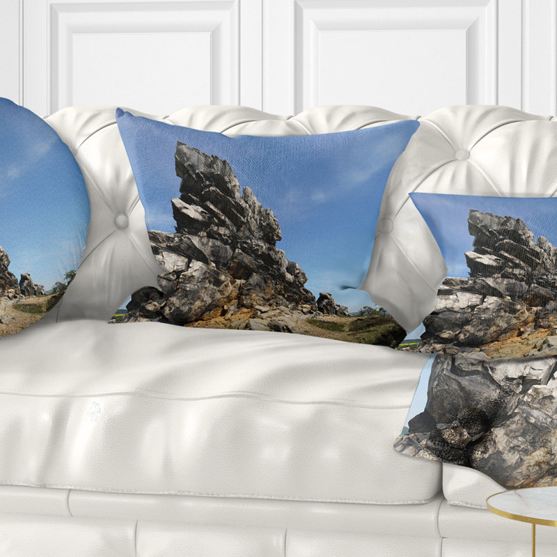 Coussin Landscape Devil's Wall at Weddersleben, 16 po x 1 po, Coussin décoratif