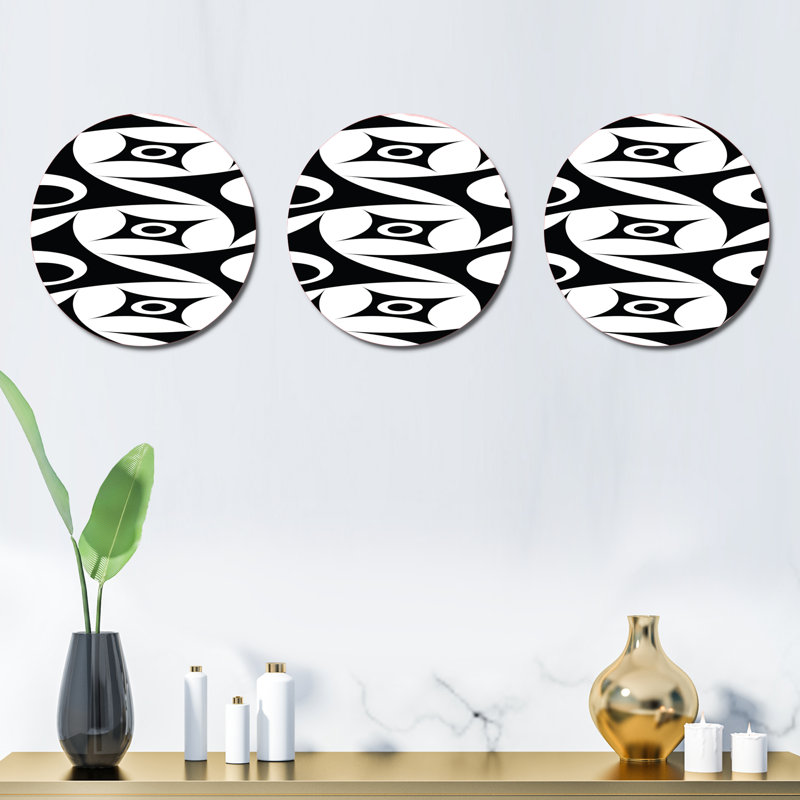 Abstract Wall Decor on Metal