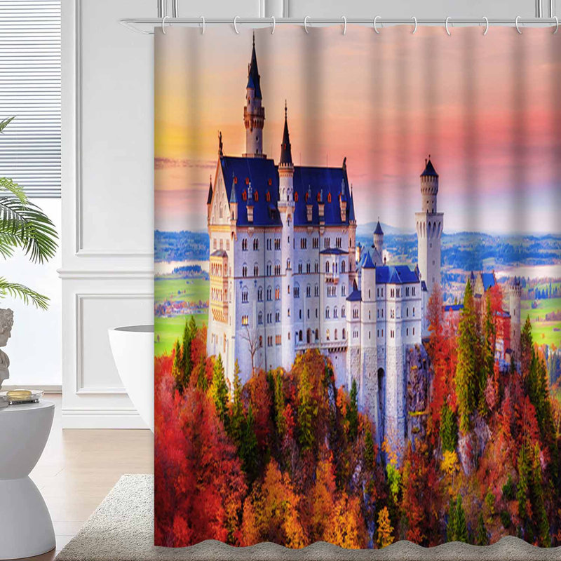 Rideau de douche Neuschwanstein Castle, L 72 po x l 84 po