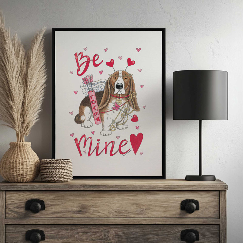 «Be Mine Basset» par Deb Strain, reproduction d'art, L 30 x H 40, Brun, Toile avec cadre