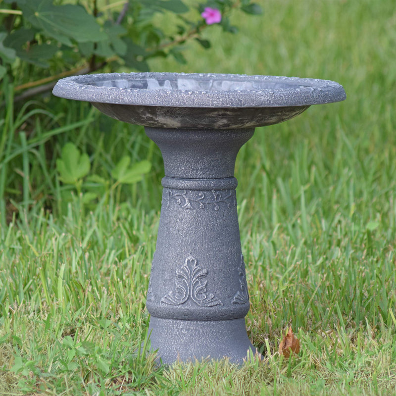 Bain d'oiseaux en pierre Deerdre, Red