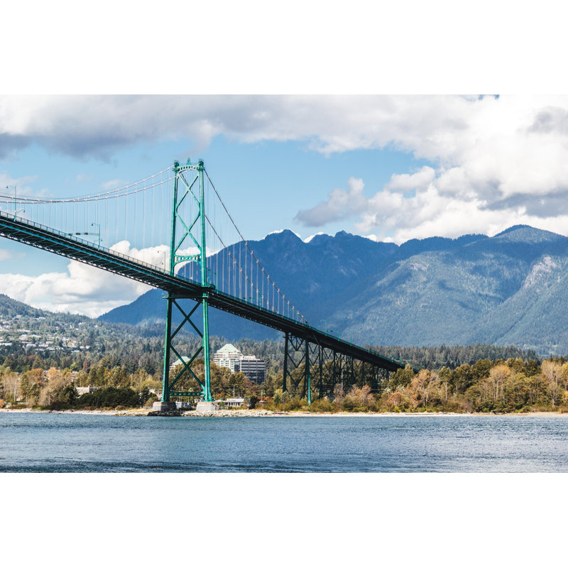 «Lions Gate Bridge» par Inacioluc - photographie sur toile tendue, L 30 po x H 20 po
