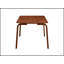 Table de salle à manger extensible au fini noyer Ginny, parfaite pour les expériences culinaires élégantes et fonctionnelles dans n'importe quelle maison.