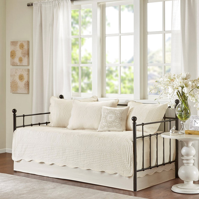 Housse de lit de jour réversible 6 pièces en crème - Bord festonné pour matelas simple avec coton et ensemble complet d'accessoires tendance, bordure décorative, articles assortis