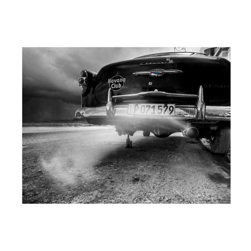 «Svetlin Yosifov Car In Havana Puddle», art sur toile, H 14 po x l 19 po