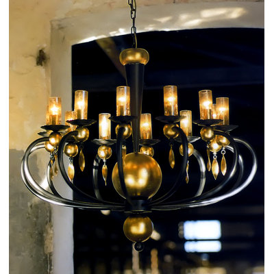 Lustre classique / traditionnel à 12 lumières avec abat-jour en cristal