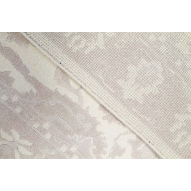 Tapis ivoire noué à la main de haute qualité