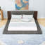 Lit plateforme tapissier en velours avec tablettes et tête de lit Modern Modern-717482523