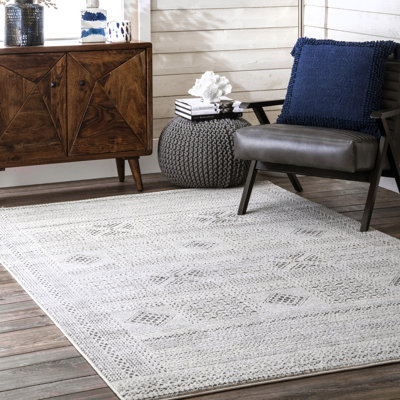 Hileman Geometric Indoor Rug