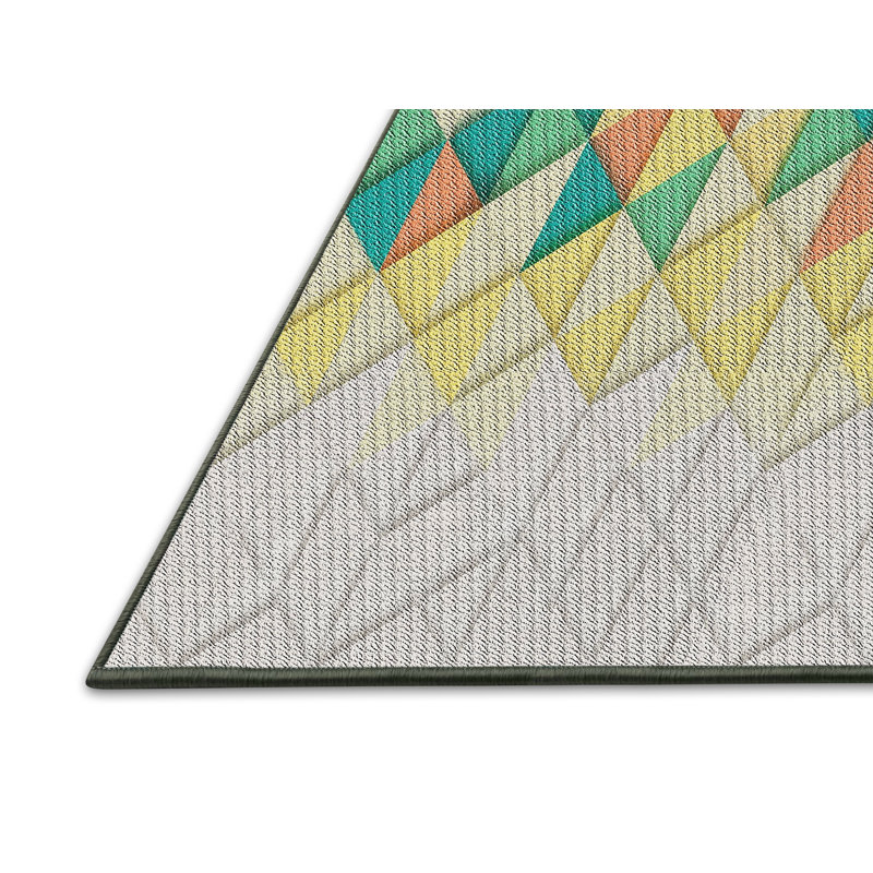 Geometric Indoor Rug, Rectangle 5' x 7'