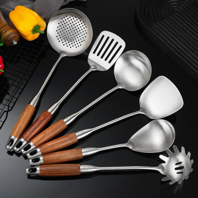 Ensemble d'ustensiles de cuisine 6 pièces en acier inoxydable avec poignées en bois, spatule wok, louche, écumoire, tourneur à fentes, cuillère à spaghetti et grande cuillère pour la cuisson