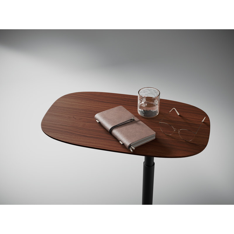 Table de bout Serif, Noyer teint de couleur chocolat