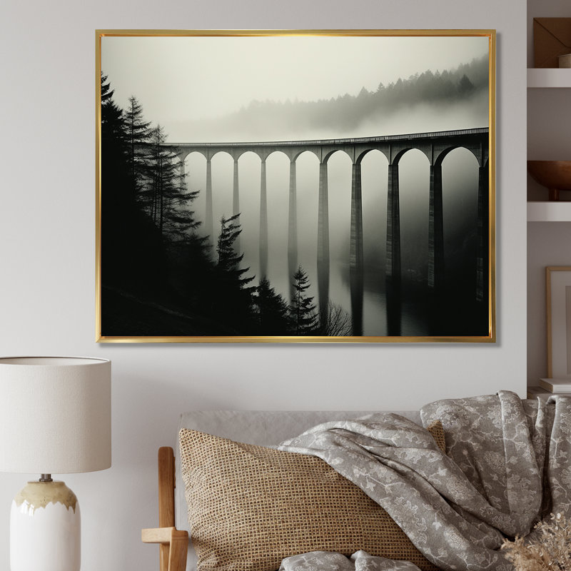 «Bridges Mimalisme» - impression, H 30 po x l 40 po x P 1,5 po, Cadre flottant doré