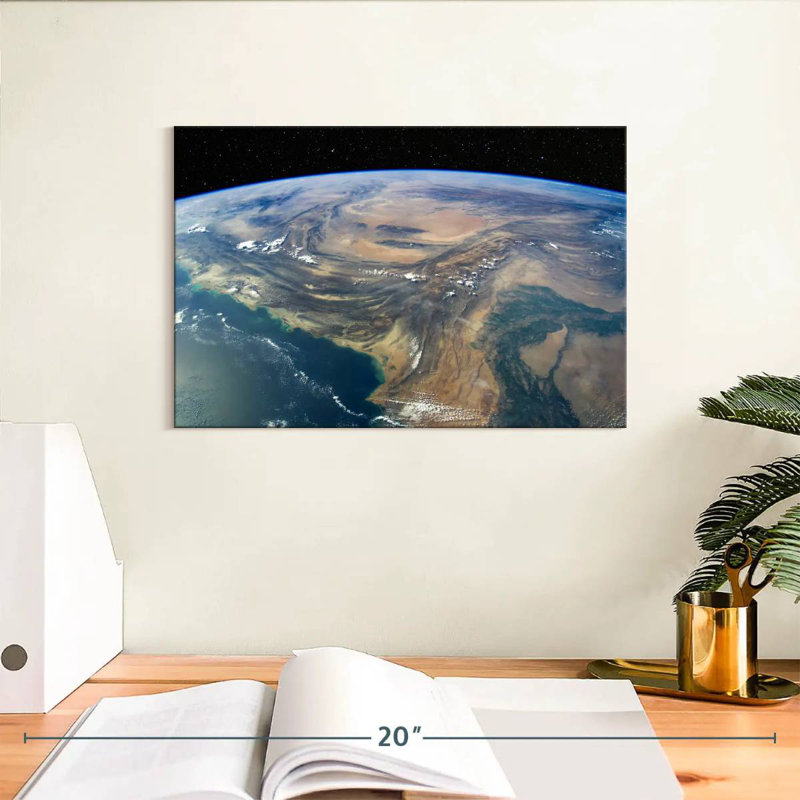 Oberle Earth, 8" H x 12" W