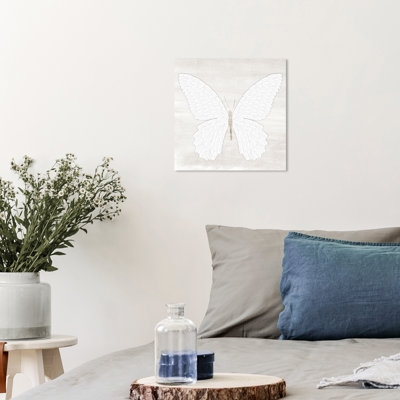 «Animals Butterfly Love Cabin / Lodge», reproduction d'art sur toile blanche