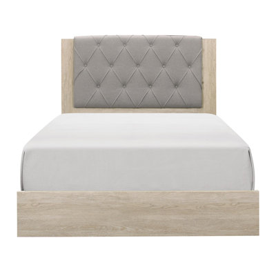 Lit standard touffeté en bois massif Yashira