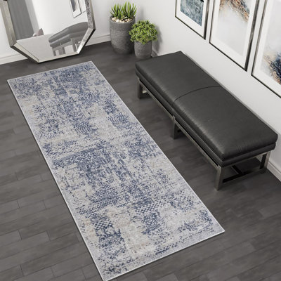 Fincher Southwestern Indoor Rug