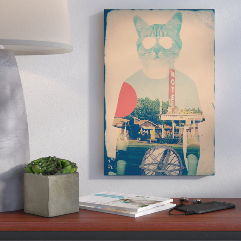 « cool cat » par ali gulec, impression sur toile tendue, H 18 po x l 12 po x P 1,5 po, Toile tendue, Pas de tapis