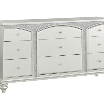 Commode à finition platine Maverick (Commode)
