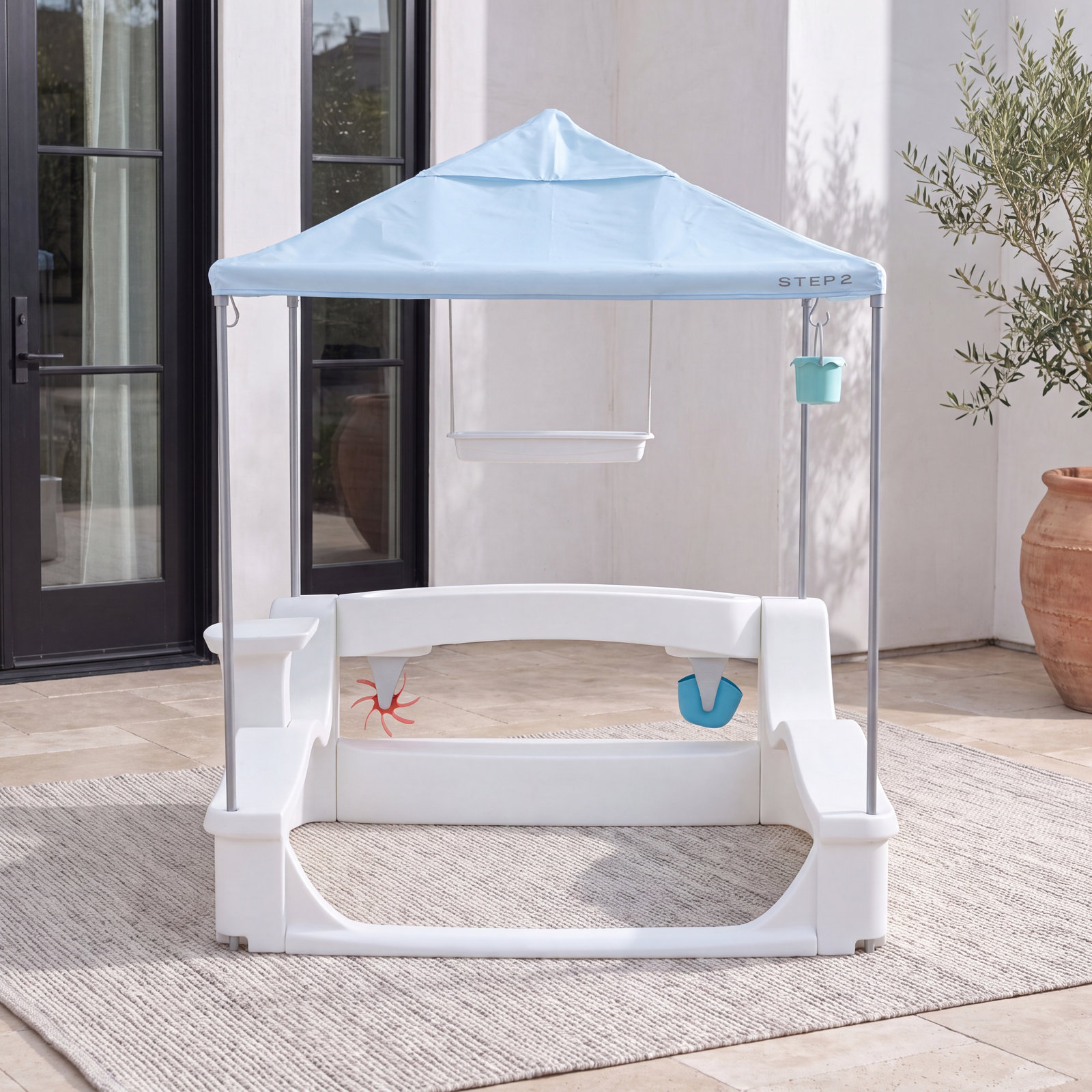 Vero Kids Poolside Play Cabana