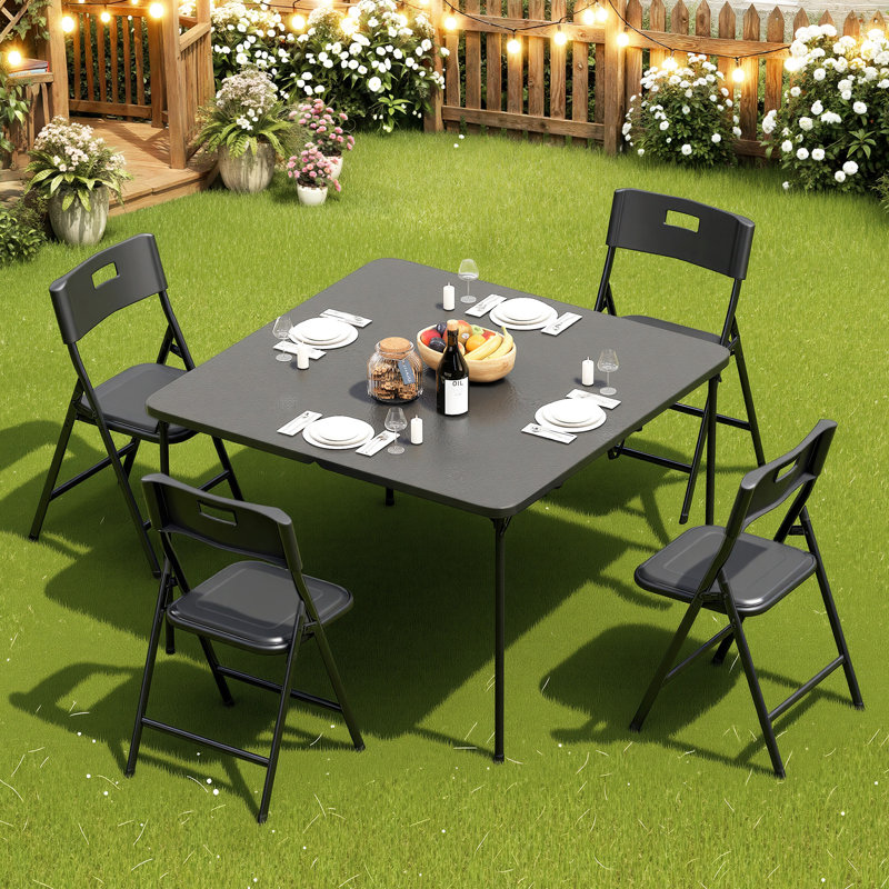 Ensemble repas d'extérieur pliable 34,3 po avec 4 chaises de salle à manger entièrement assemblées