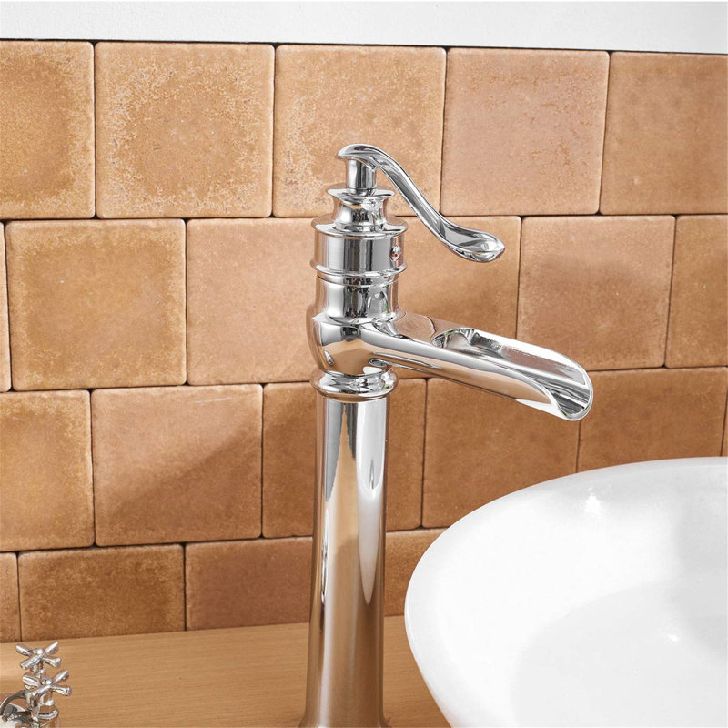 Single-handle Bathroom Faucet with Drain Assembly, Chrome