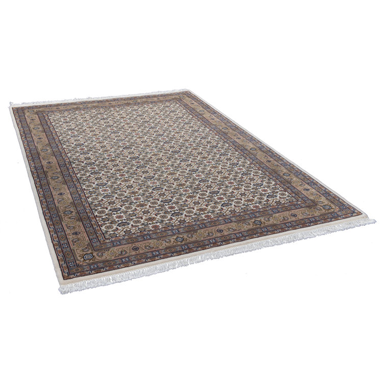 Benares Oriental Wool Hand Woven Area Rug