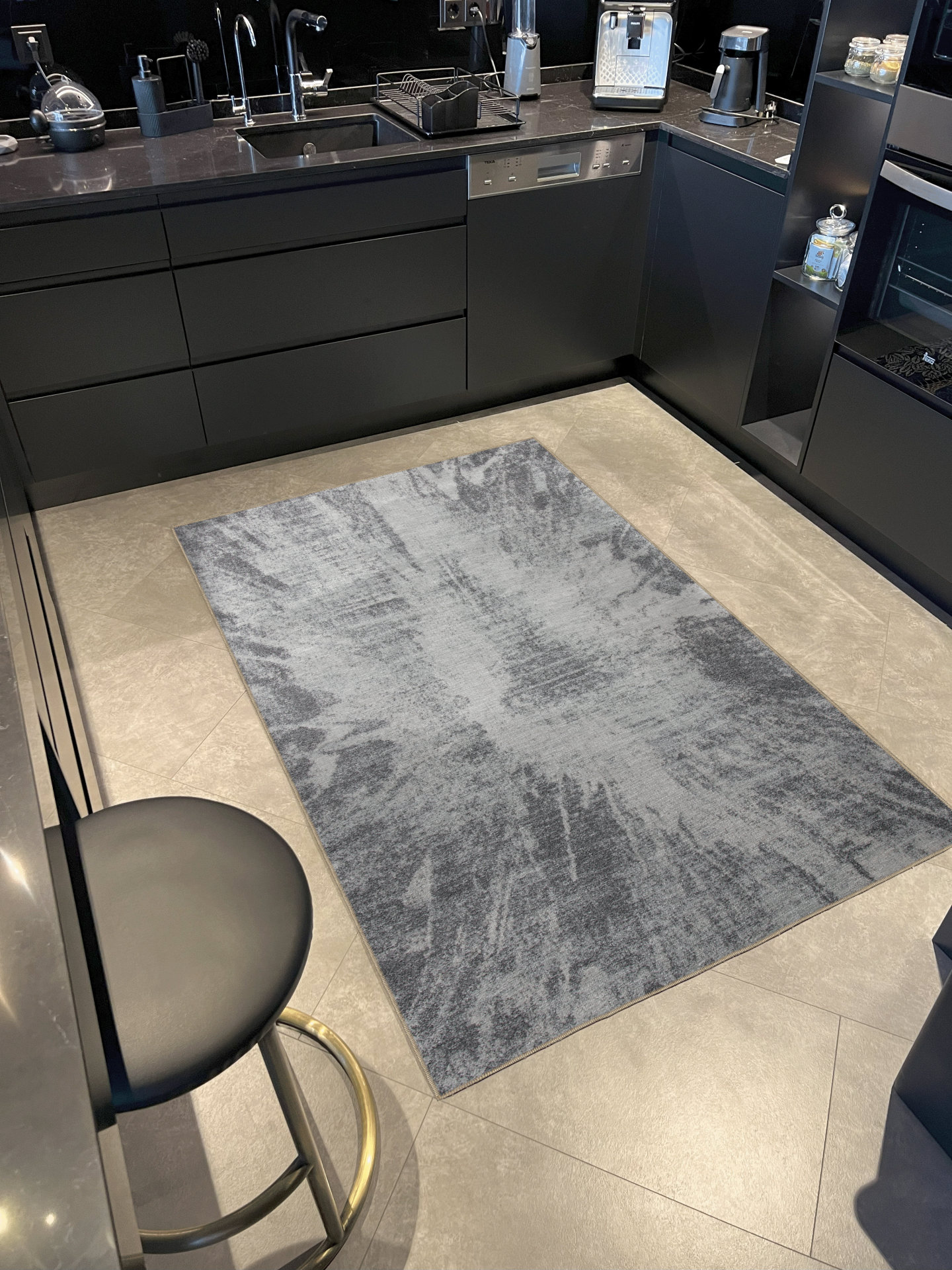 Abstract Patterned Rug Hokku Designs Gray Themed Abstract Patterned Creative Modern Decorative ...