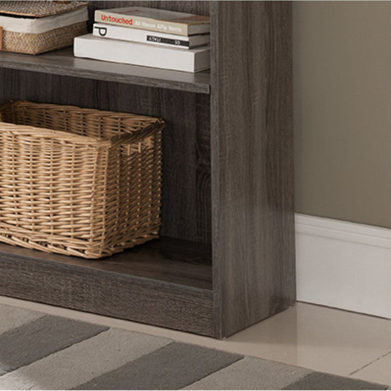 Vitrine à cinq tablettes en bois avec moulure de couleur gris