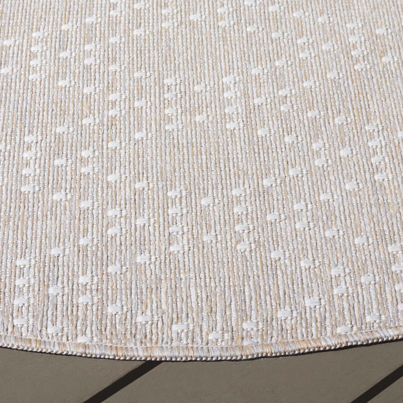 Piccio 850 Polypropylene/Polyester Geometric Indoor/Outdoor Rug in Salmon/Gray, Round 6'7"