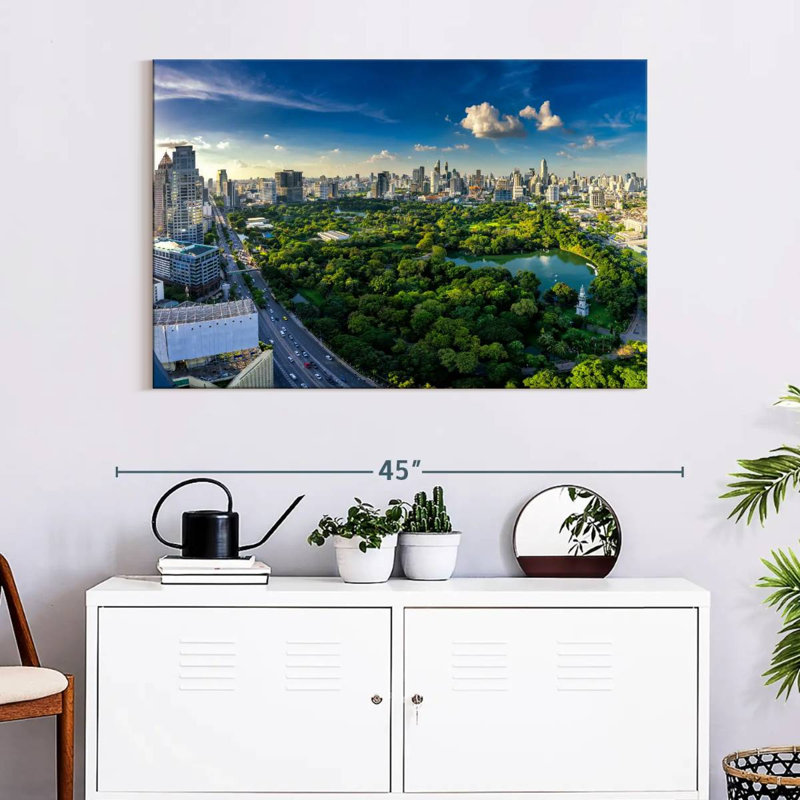 Nicci Scenic Bangkok, 26" H x 39" W