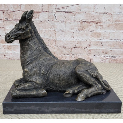 Figurines et sculptures Identique