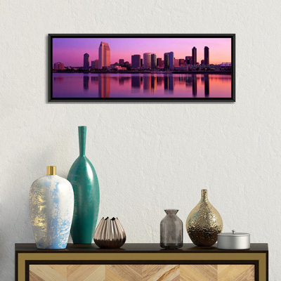 " San Diego, California, Twiilight "