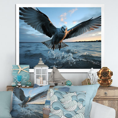 " Coastal Seabird Rising "