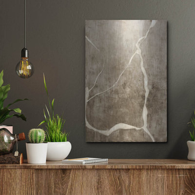  «Vibranium» par Design Fabrikken, art mural en métal