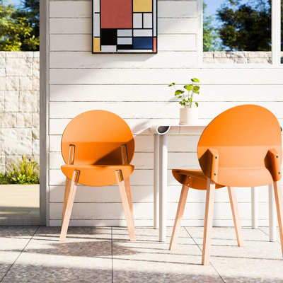 Salon de salle à manger intérieur, 4 chaises orange tropical, pieds en bois de chêne rouge, siège en PP de qualité industrielle, égratignure imperméable, chêne massif à la main, résistance de qualité commerciale, ergonomique adaptatif au sol, épaissie