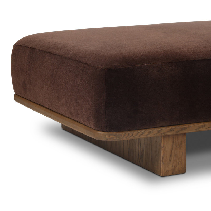 Teia Chaise, Monte Chocolate
