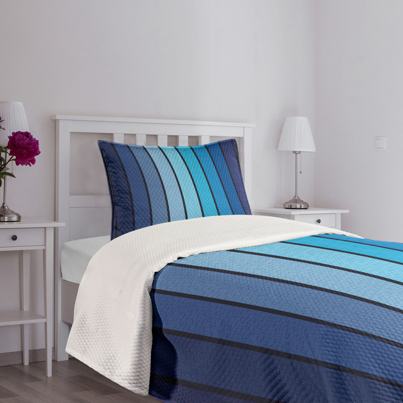 Twin Blue Quilted Bedspread Set with Pillow Sham
