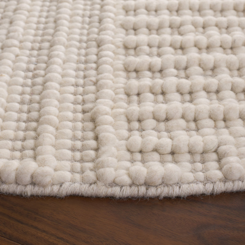 Tapis ivoire Finnick Natura 709, Rond 6 pi
