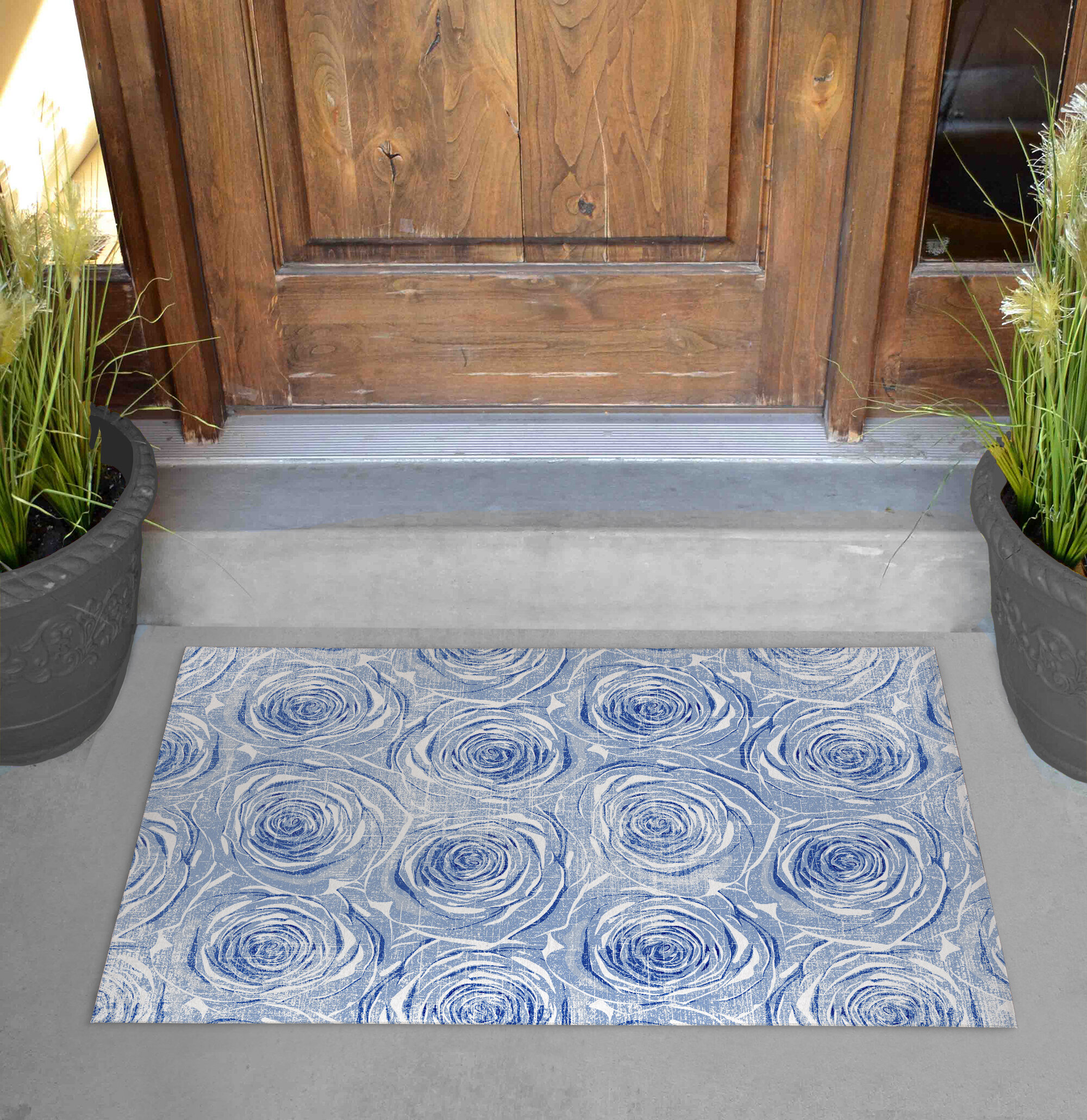 Bed of Roses Flat Destressed Non-Slip Outdoor Door Mat Red Barrel Studio Mat Size: Rectangle 2' x 3', Color: Gray