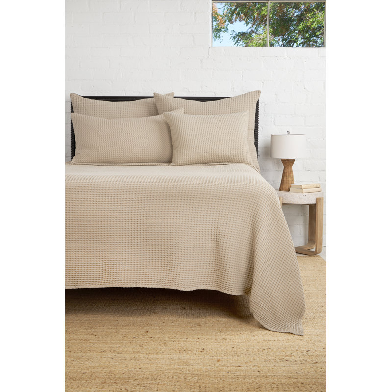 Zuma Lumbar Pillow Cover & Insert, Natural
