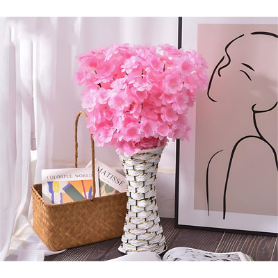 Arrangement de fleurs de pêcher
