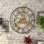 Grande horloge murale rétro de style européen en métal doré de 19,7 pouces - mouvement silencieux, décor de jardin rustique, montre créative à la mode pour une utilisation extérieure et intérieure avec une esthétique classique, facile à lire et