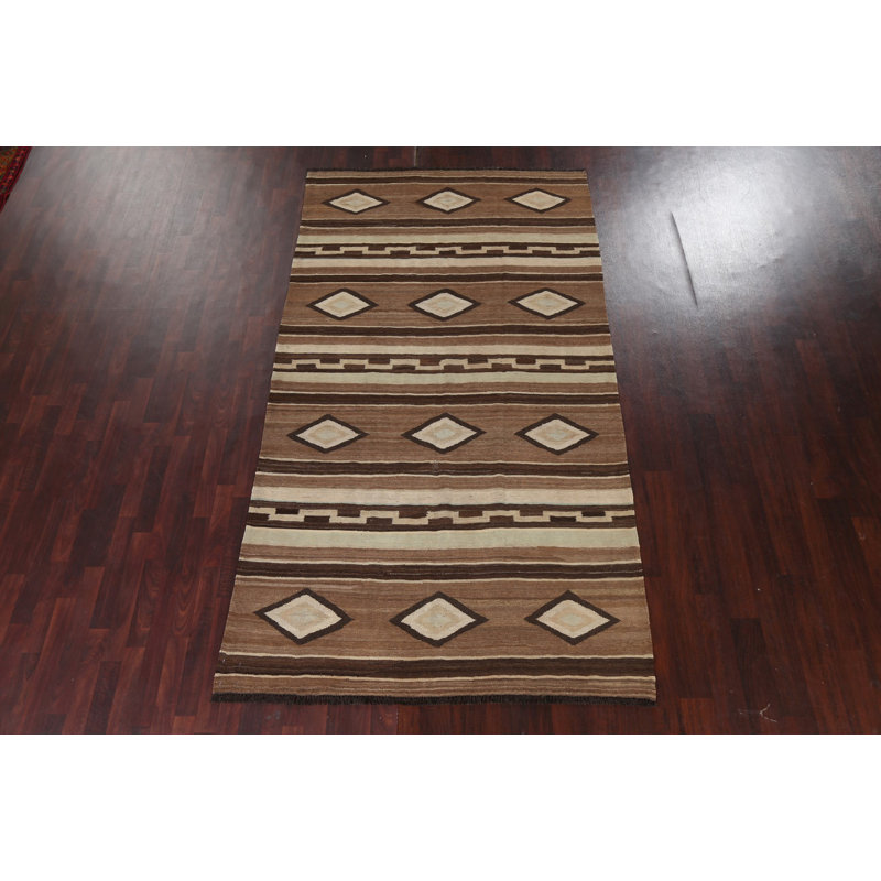 Tapis brun à motif géométrique Kilim