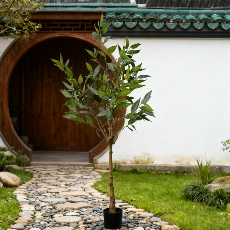 1 pièce d'eucalyptus artificiel, plante arbustive simulée de 60 pouces avec pot en plastique pour la véranda