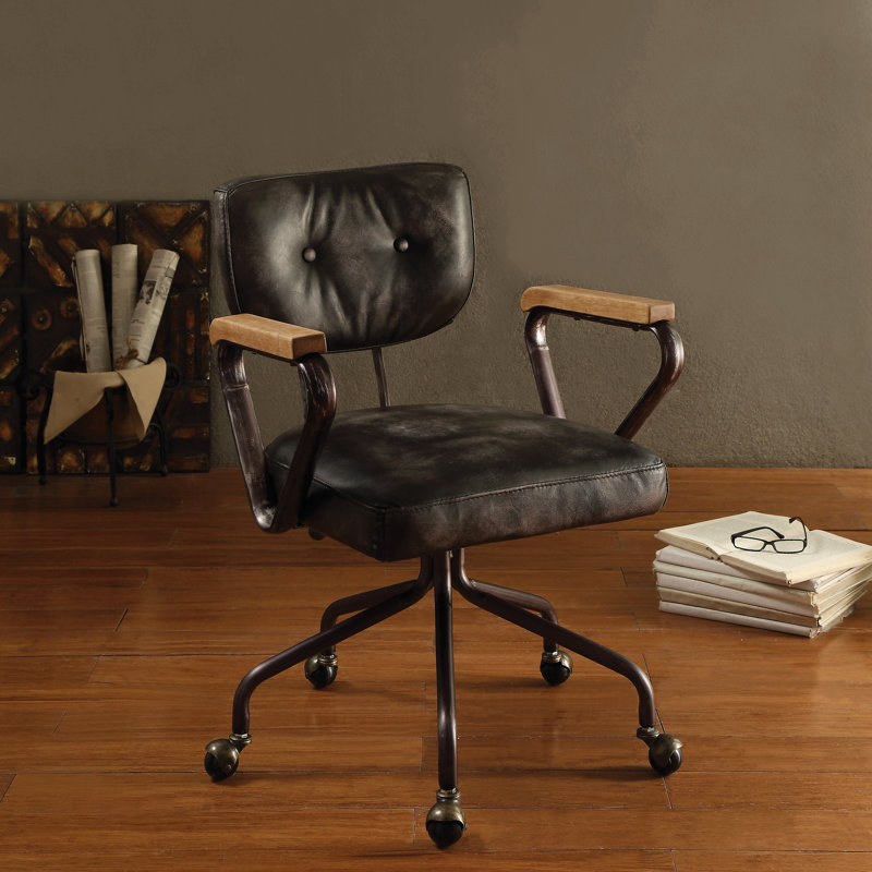 Chaise de bureau pivotante vintage noire avec garniture cloutée