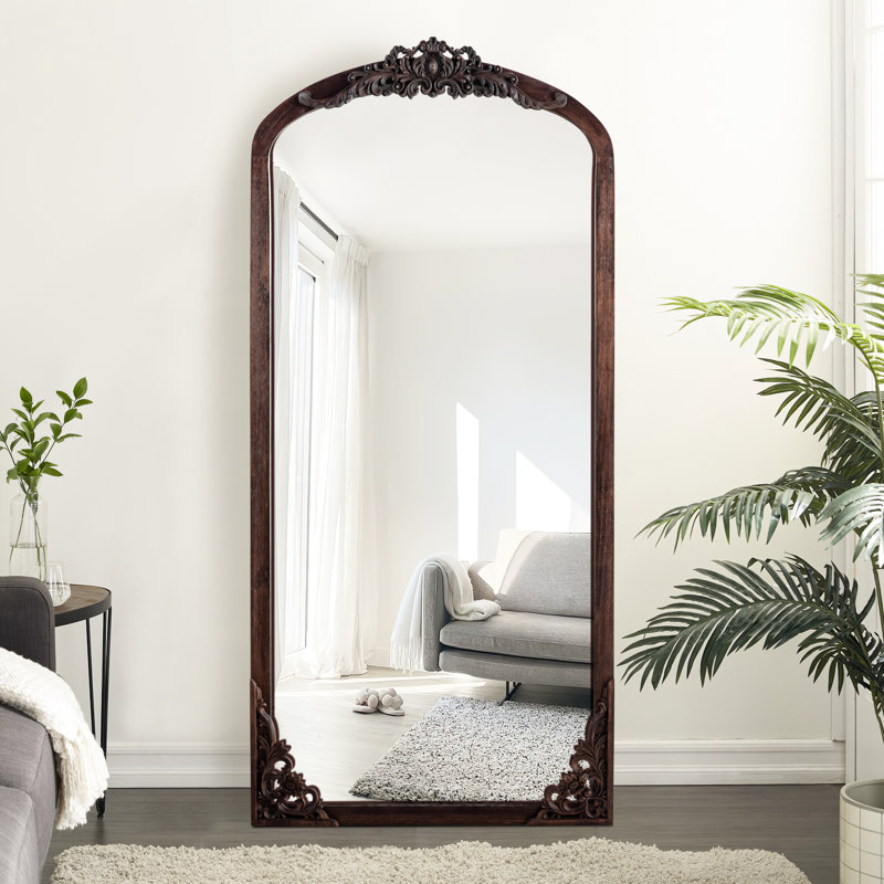 Miroir mural en bois massif Anjulie, 64 po x 21 po, Gris anthracite