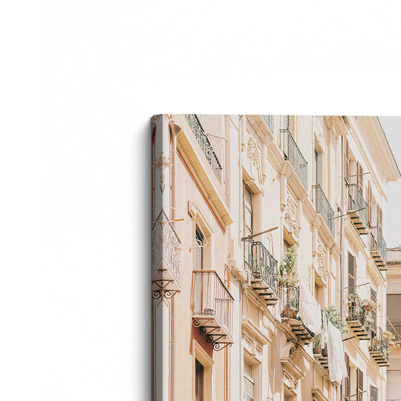 Alleyway Allure, reproduction sur toile, Toile tendue, H 40 po x l 60 po x P 1,25 po, 3